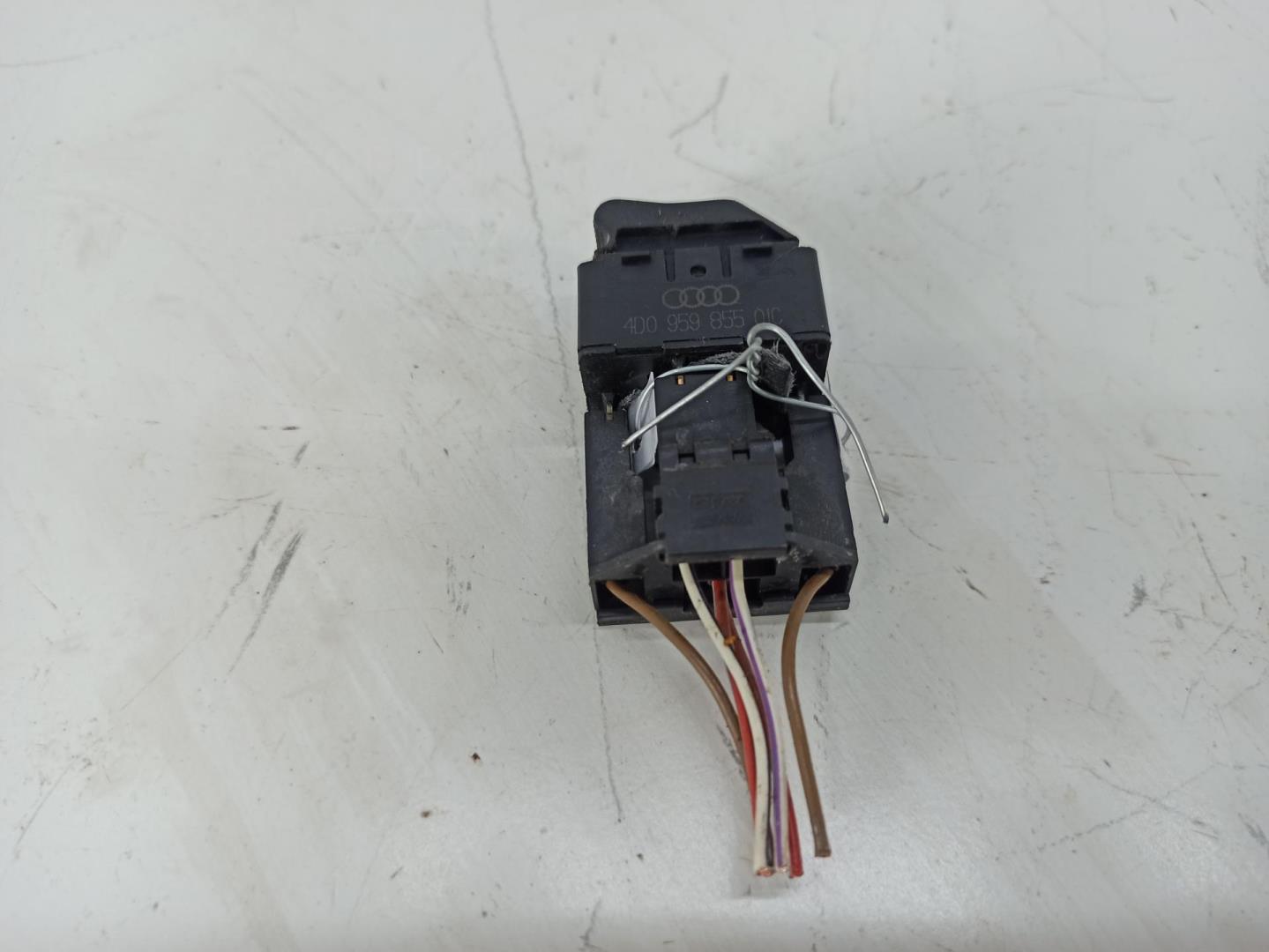 Кнопка стеклоподъемника