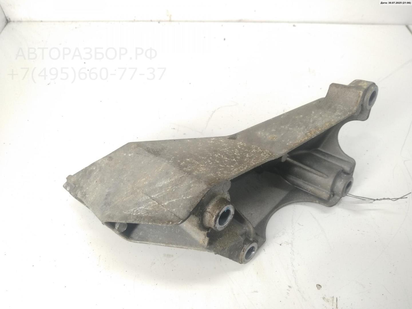 Опора двигателя