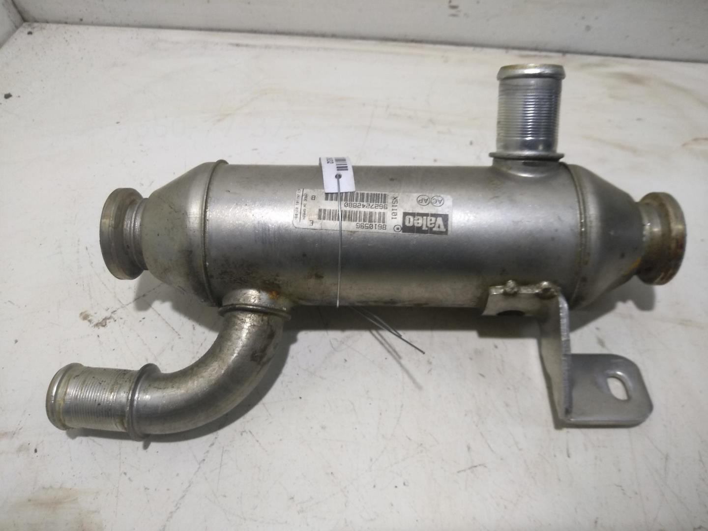 Тройник вентиляции картерных газов