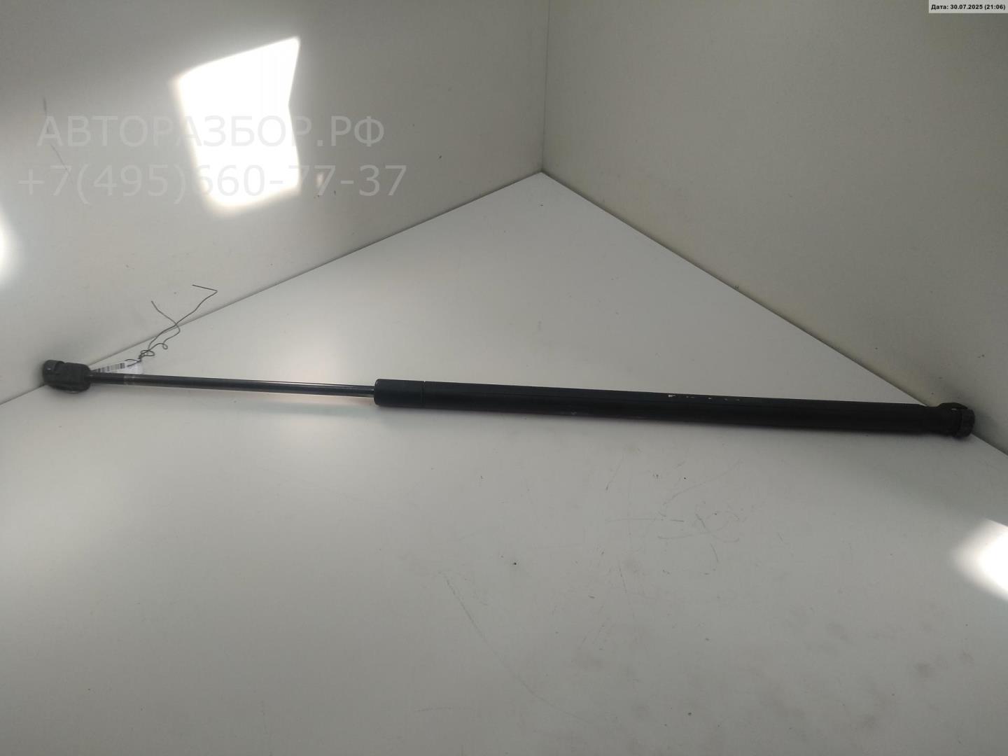 Амортизатор крышки багажника