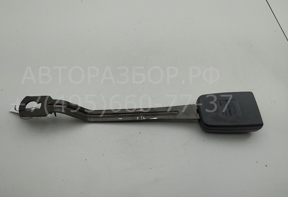 Ответная часть ремня безопасности