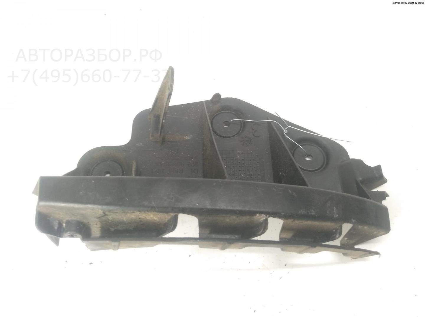 Кронштейн заднего бампера левый