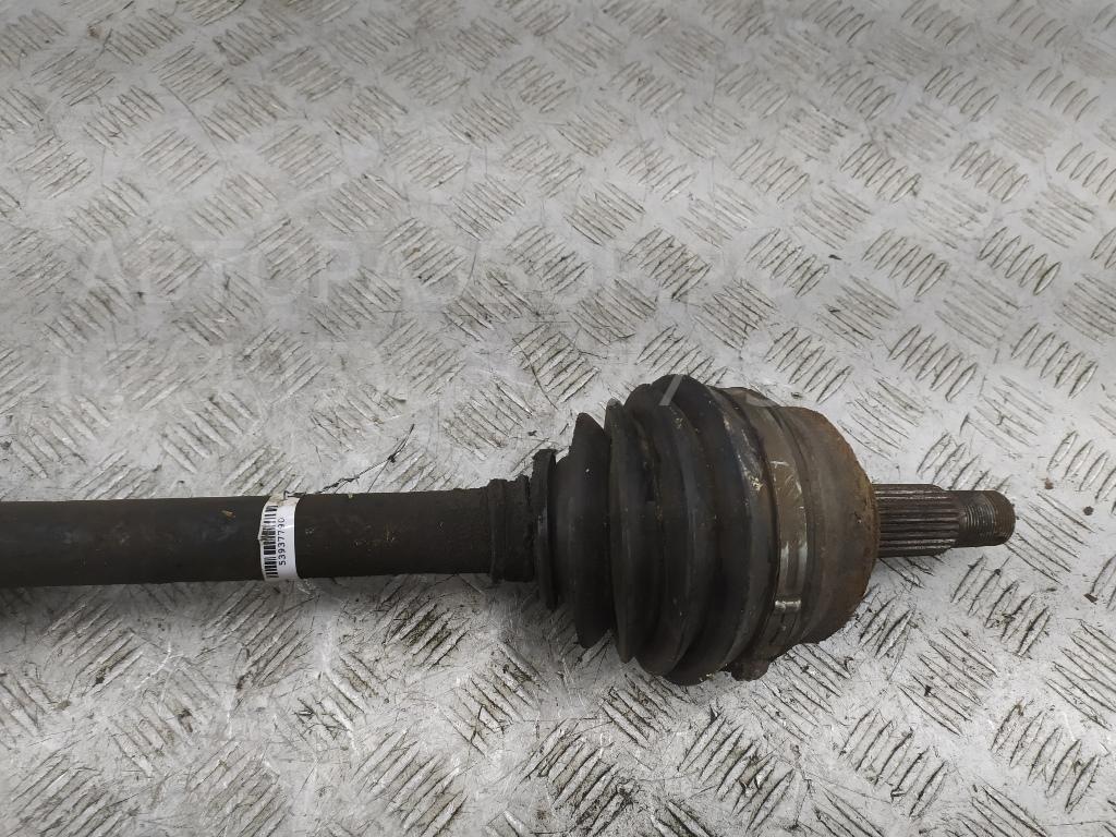 Полуось передняя левая