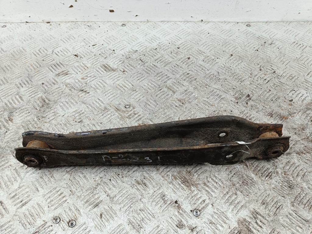 Рычаг задний левый