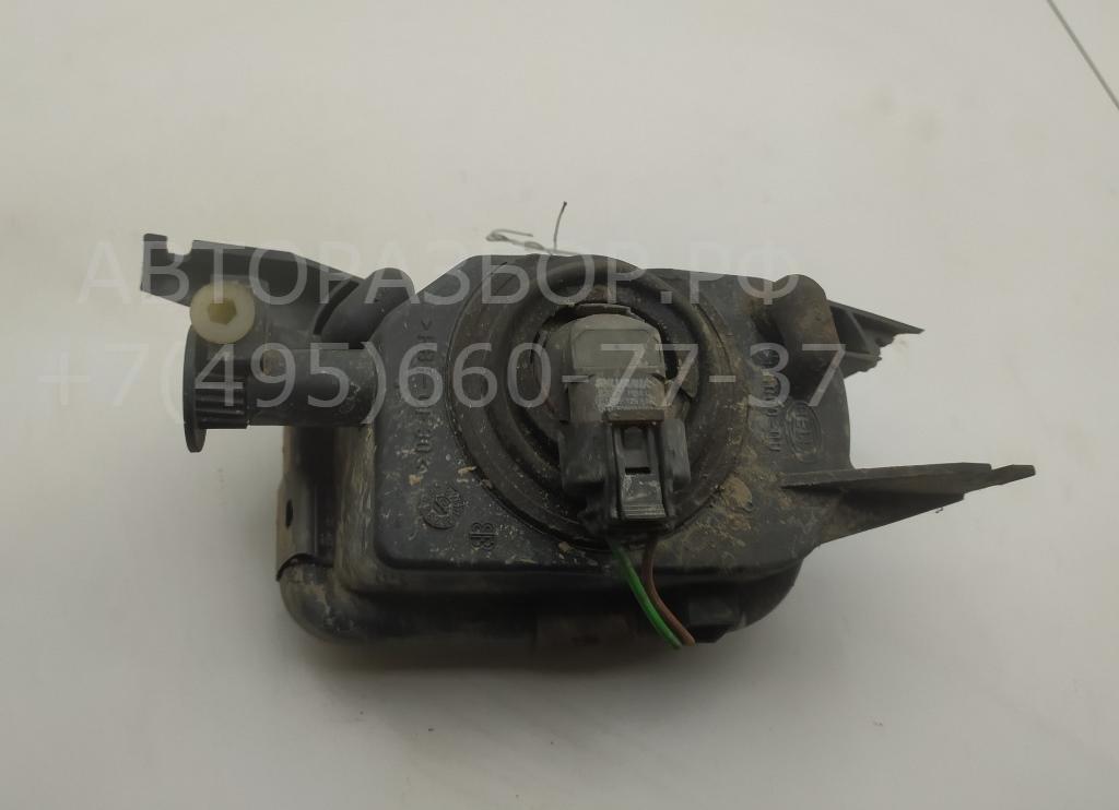 Фара противотуманная правая