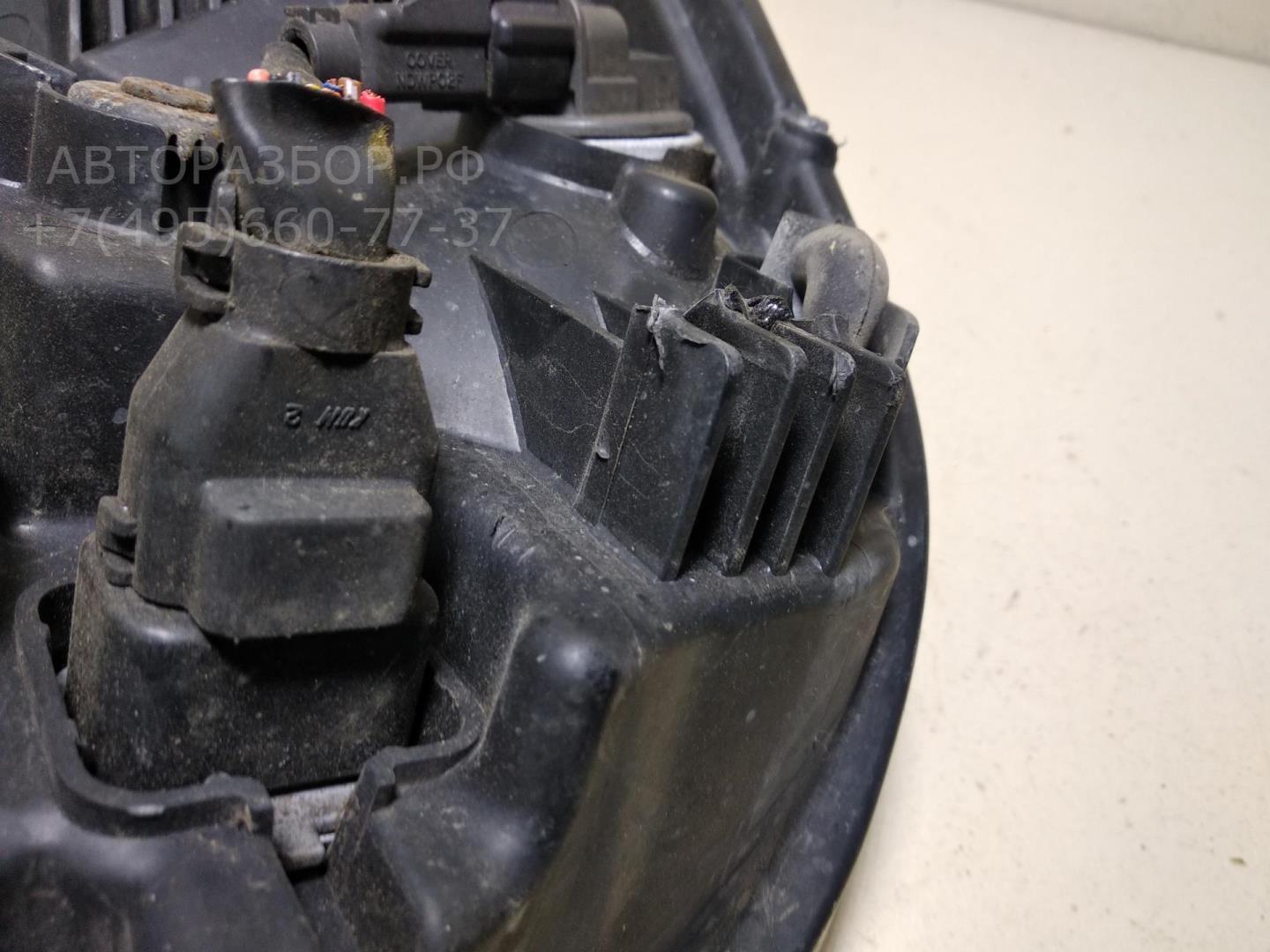 Фара правая