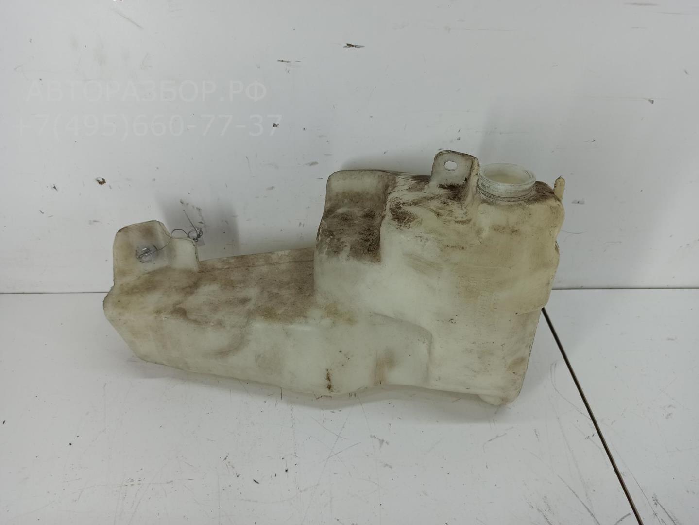 Бачок омывателя лобового стекла