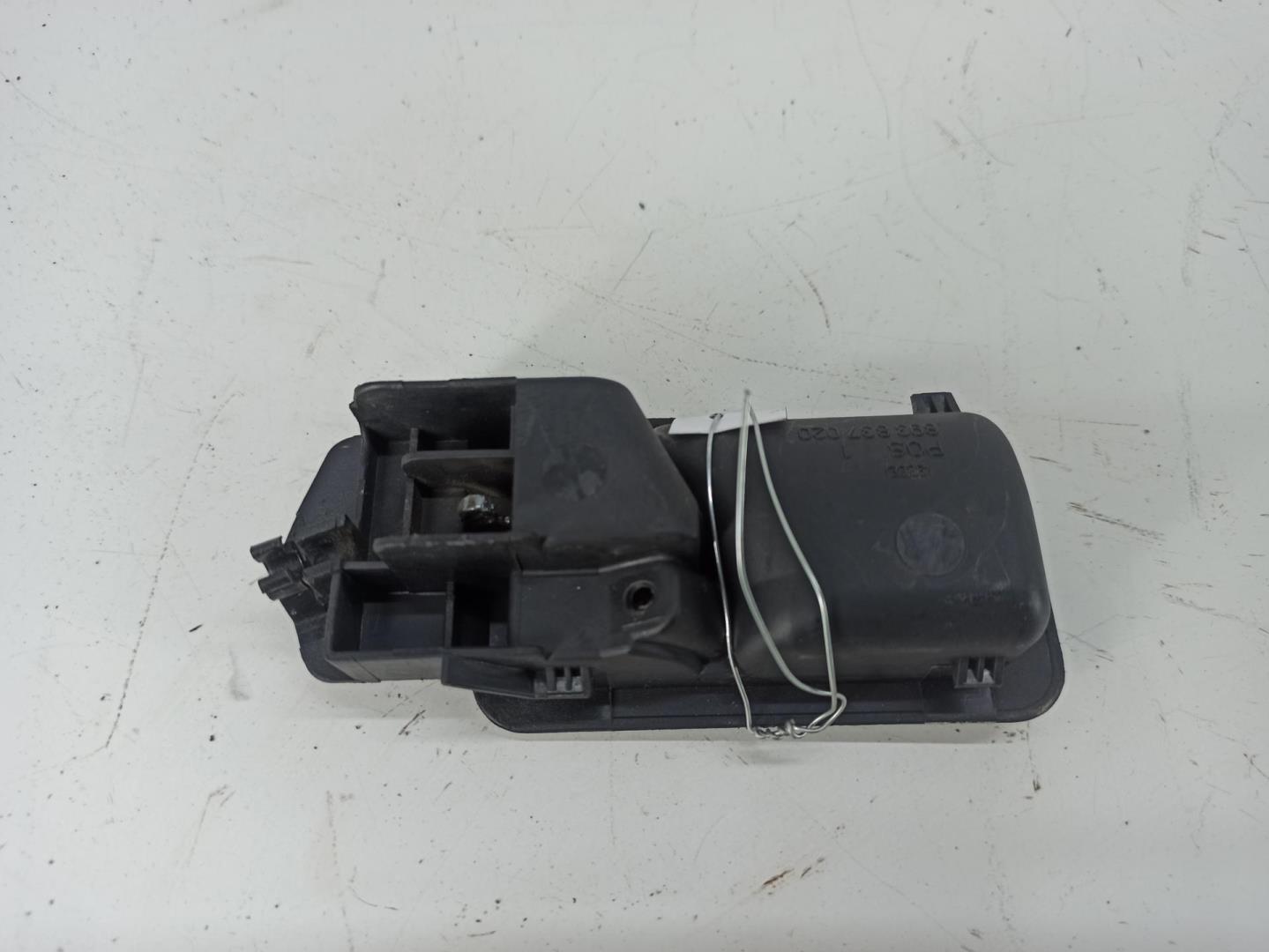 Ручка двери передней внутренняя правая