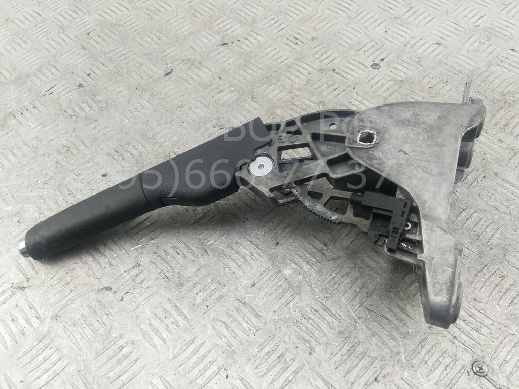 Рычаг стояночного тормоза