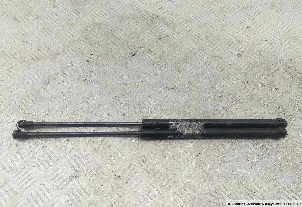 Амортизатор крышки багажника