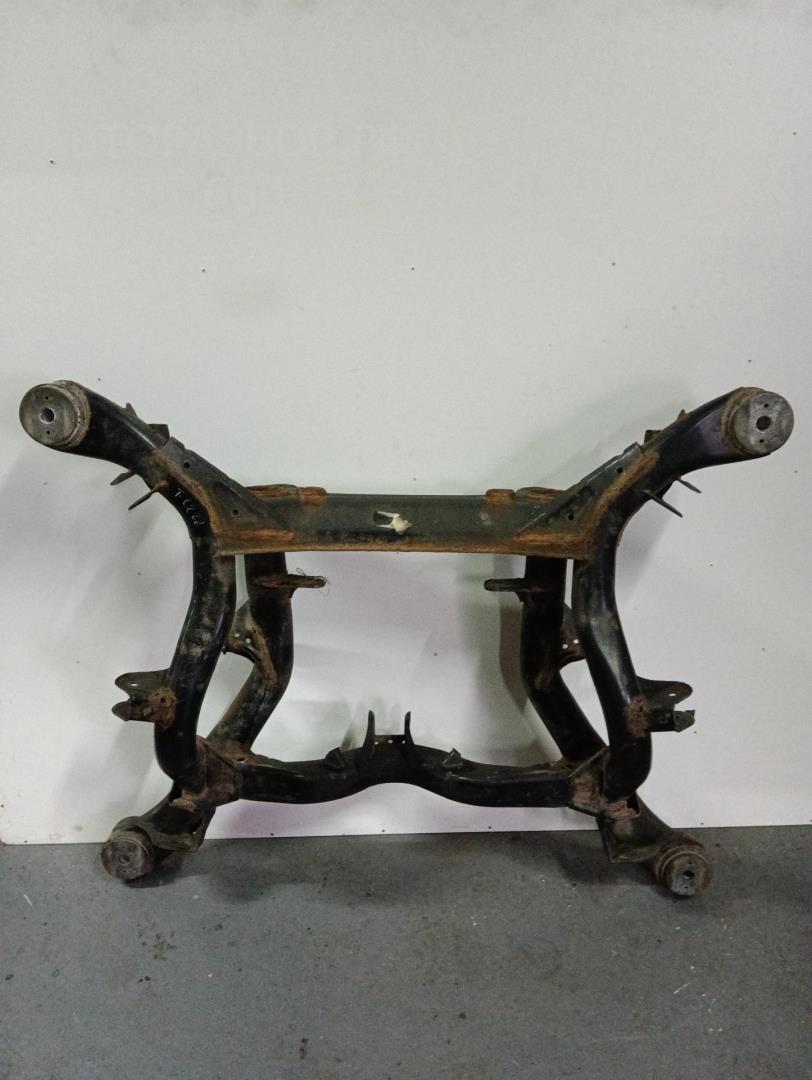 Балка задняя