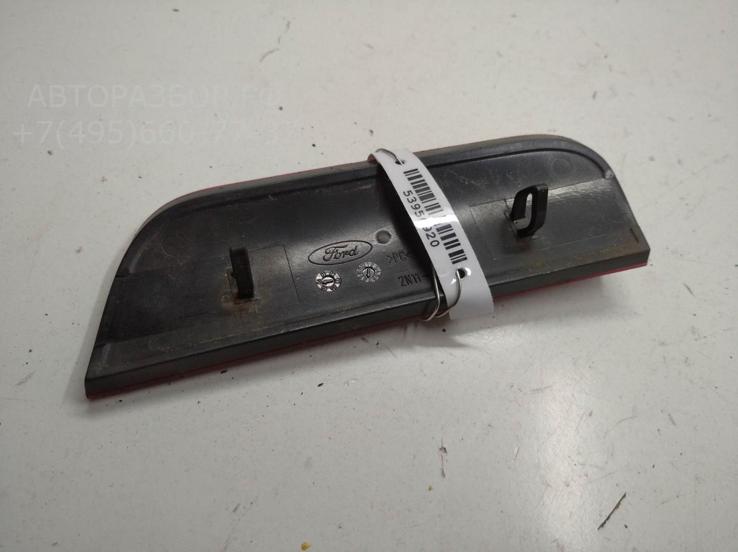 Отражатель в бампер задний правый