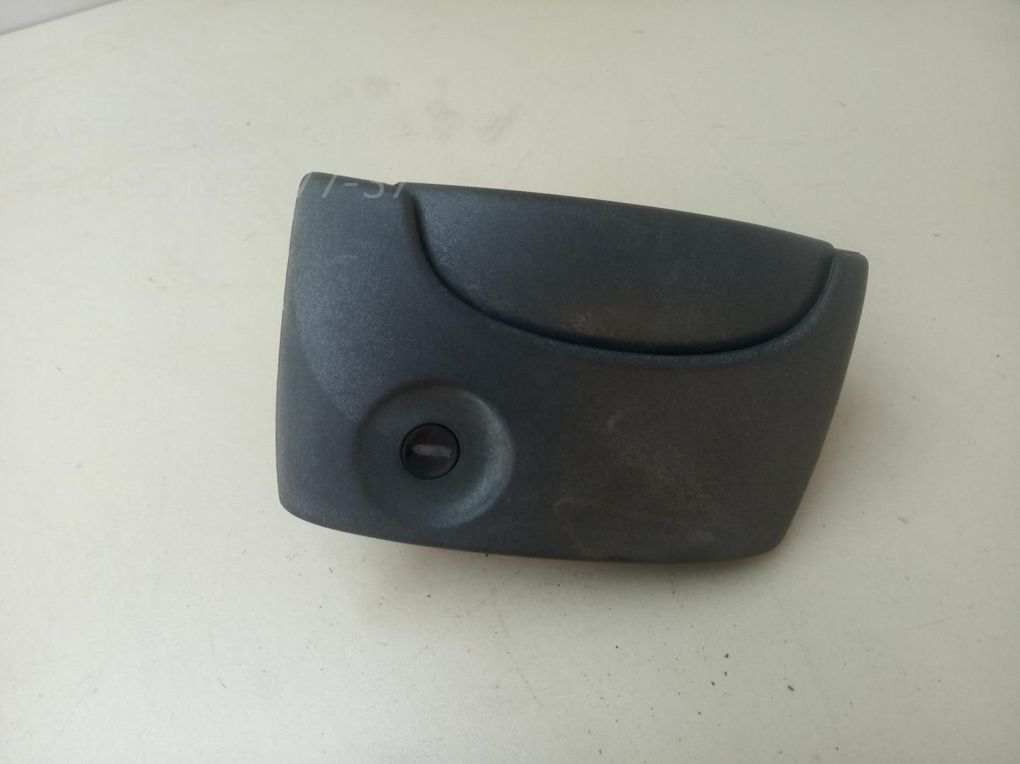 Ручка двери задней наружная правая