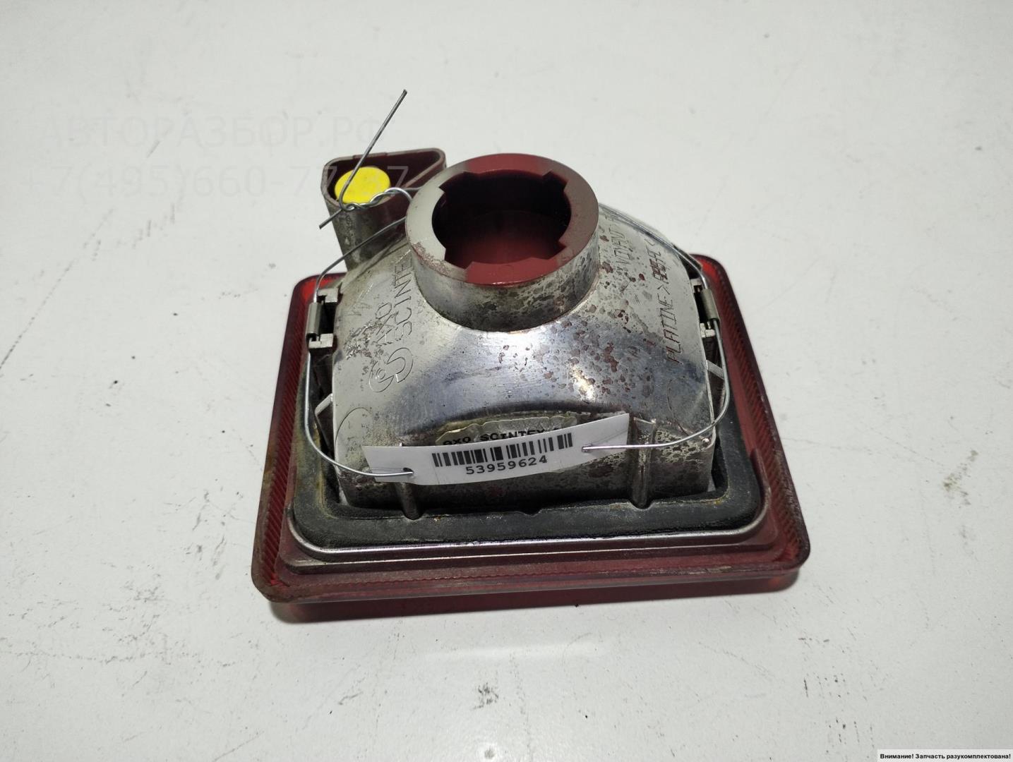 Фонарь задний внутренний левый