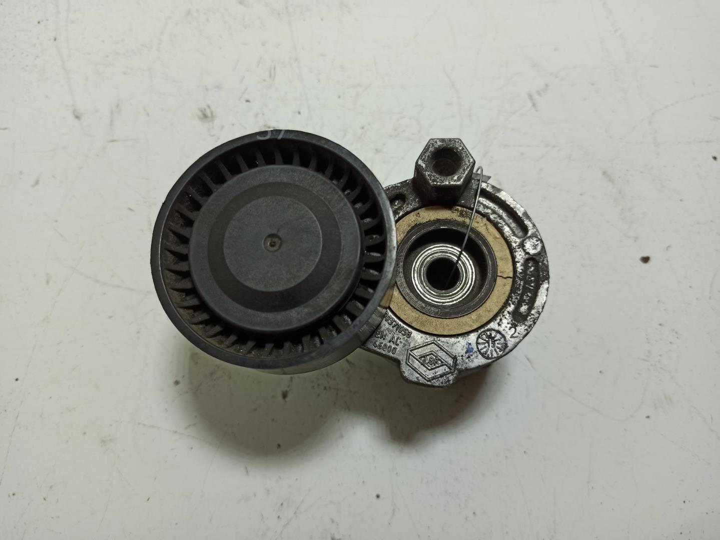 Механизм натяжения ремня ГРМ