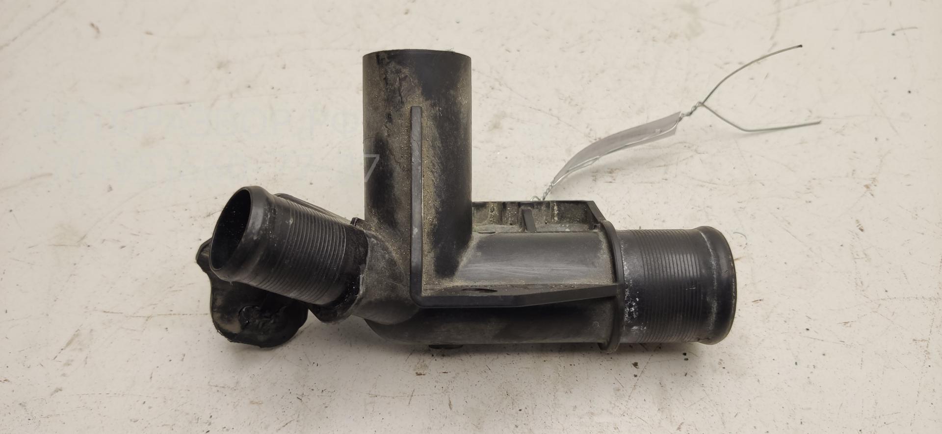 Трубка системы охлаждения