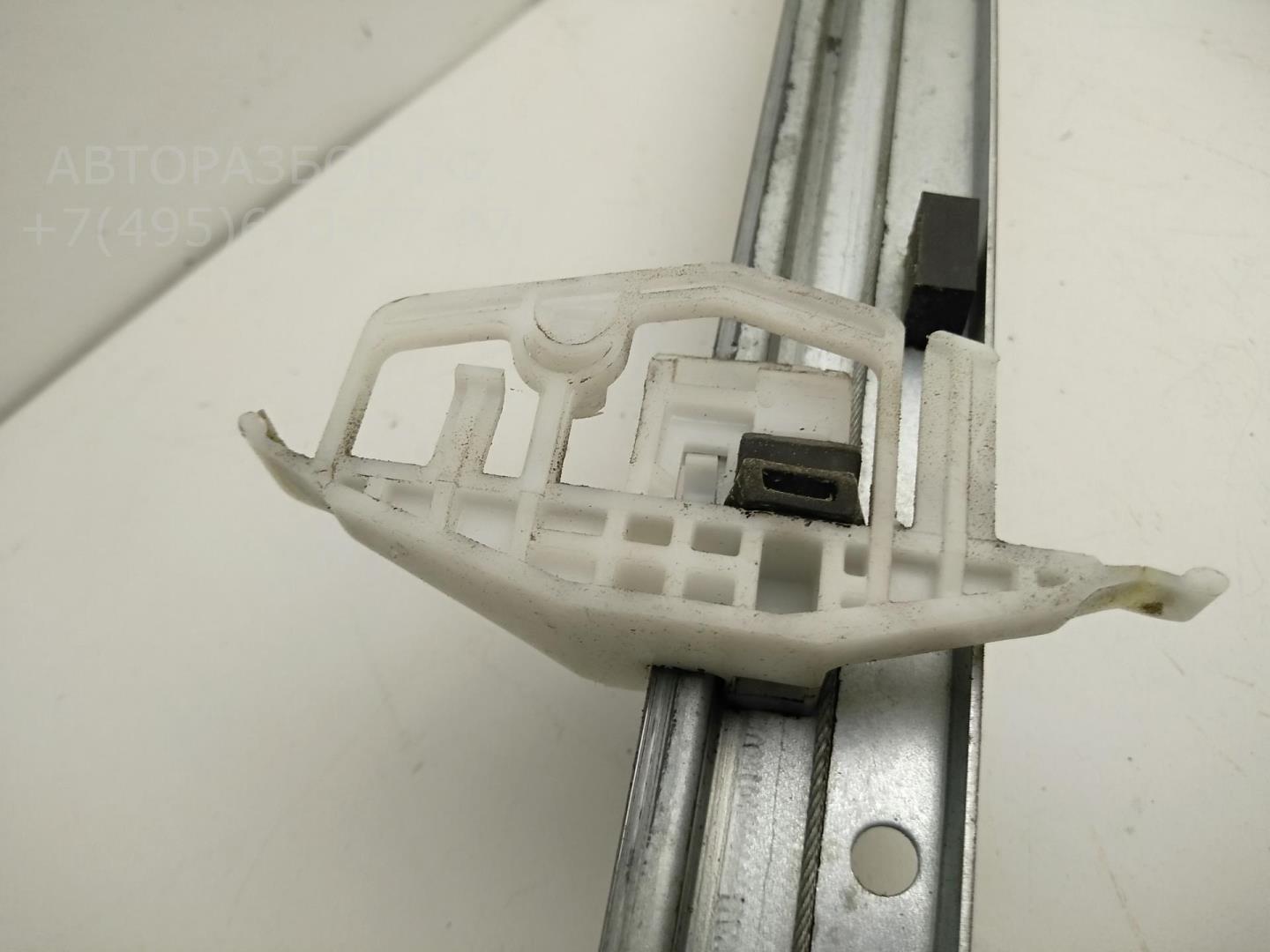 Стеклоподъемник электр. передний правый