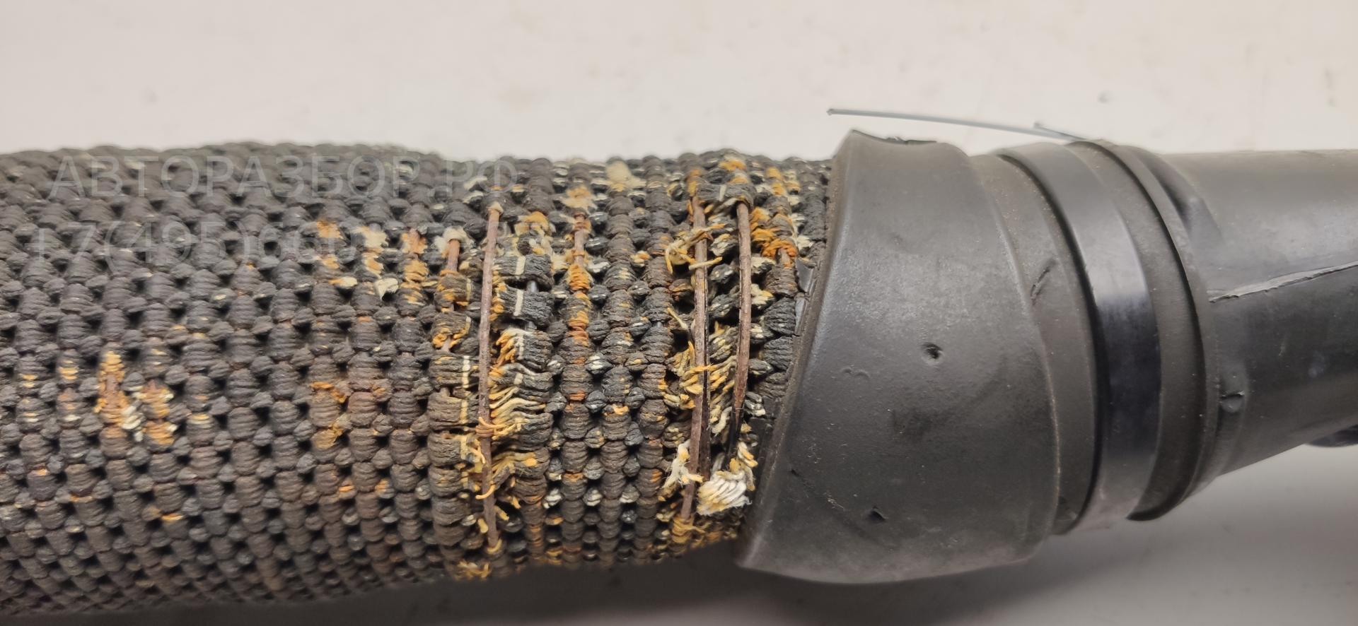 Патрубок воздушного фильтра