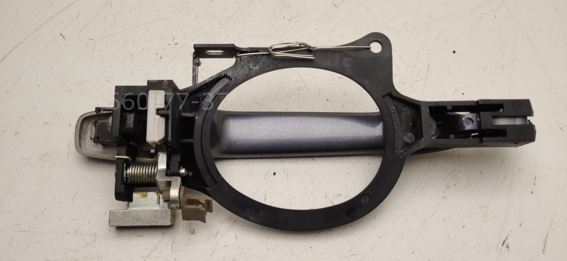 Ручка двери задней наружная правая