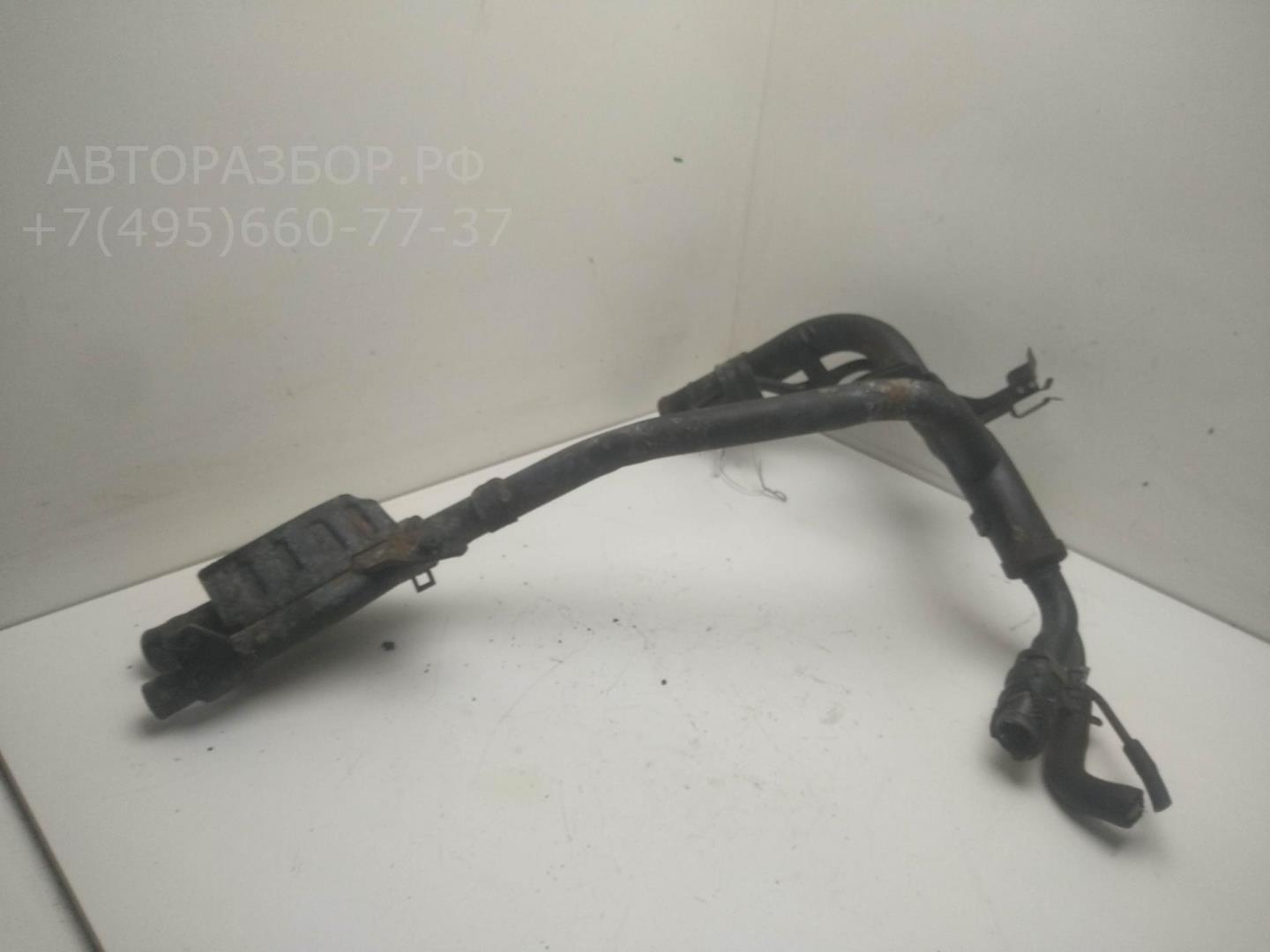 Трубка системы охлаждения