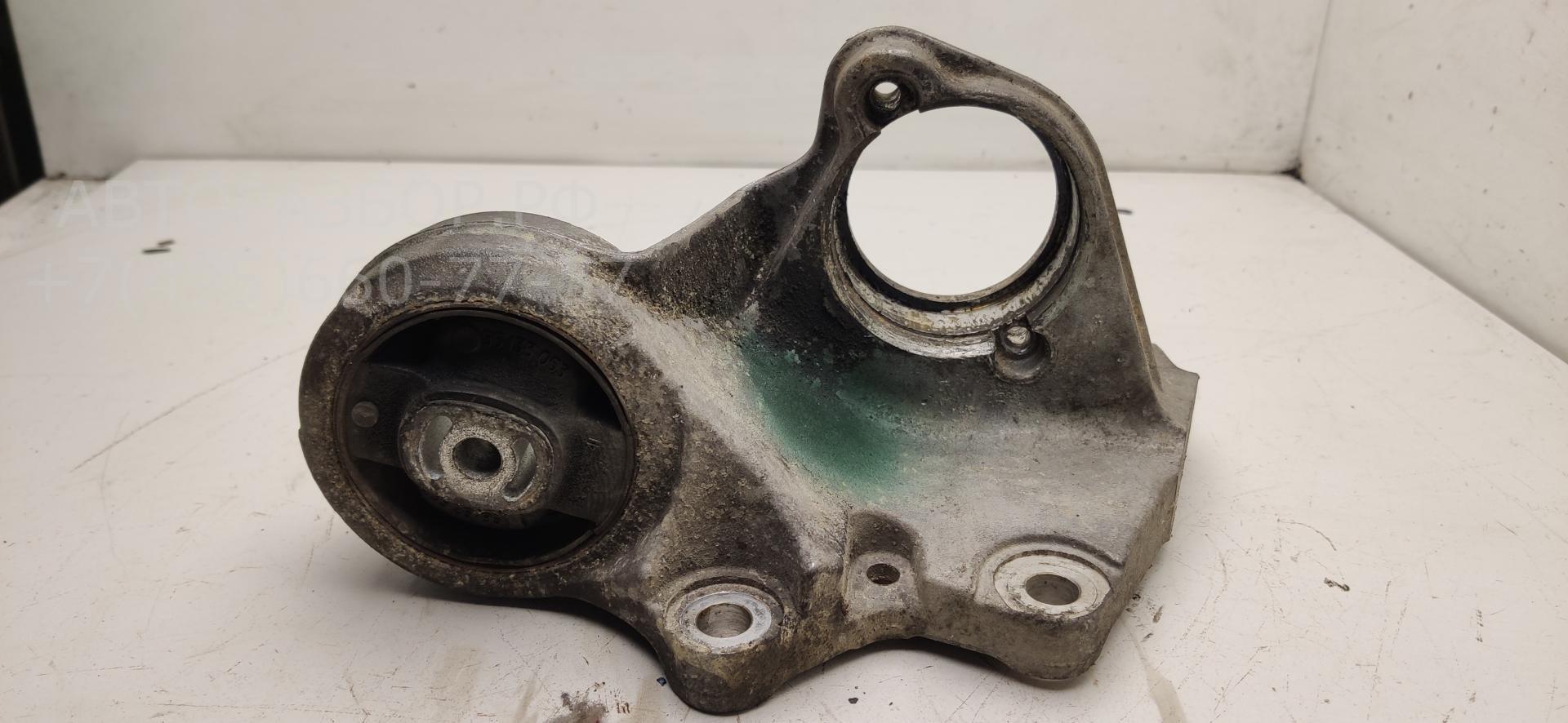 Кронштейн (сопут. товар)