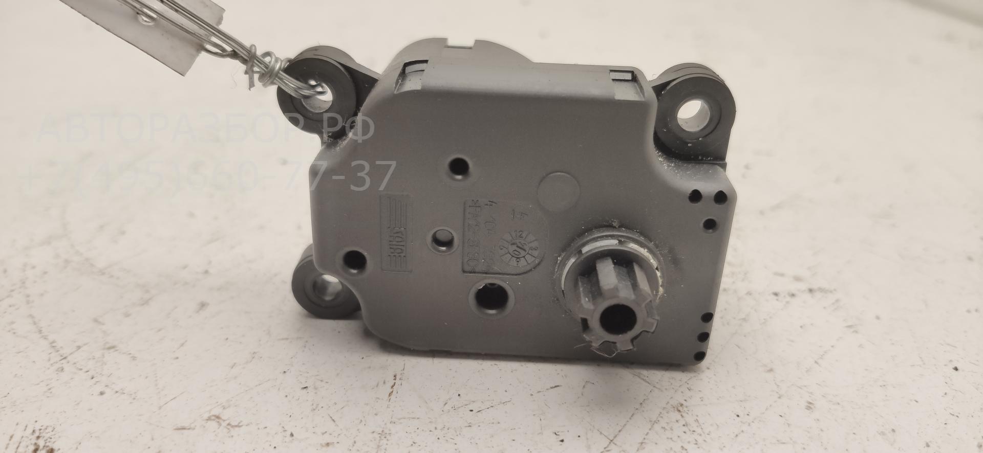 Моторчик заслонки печки