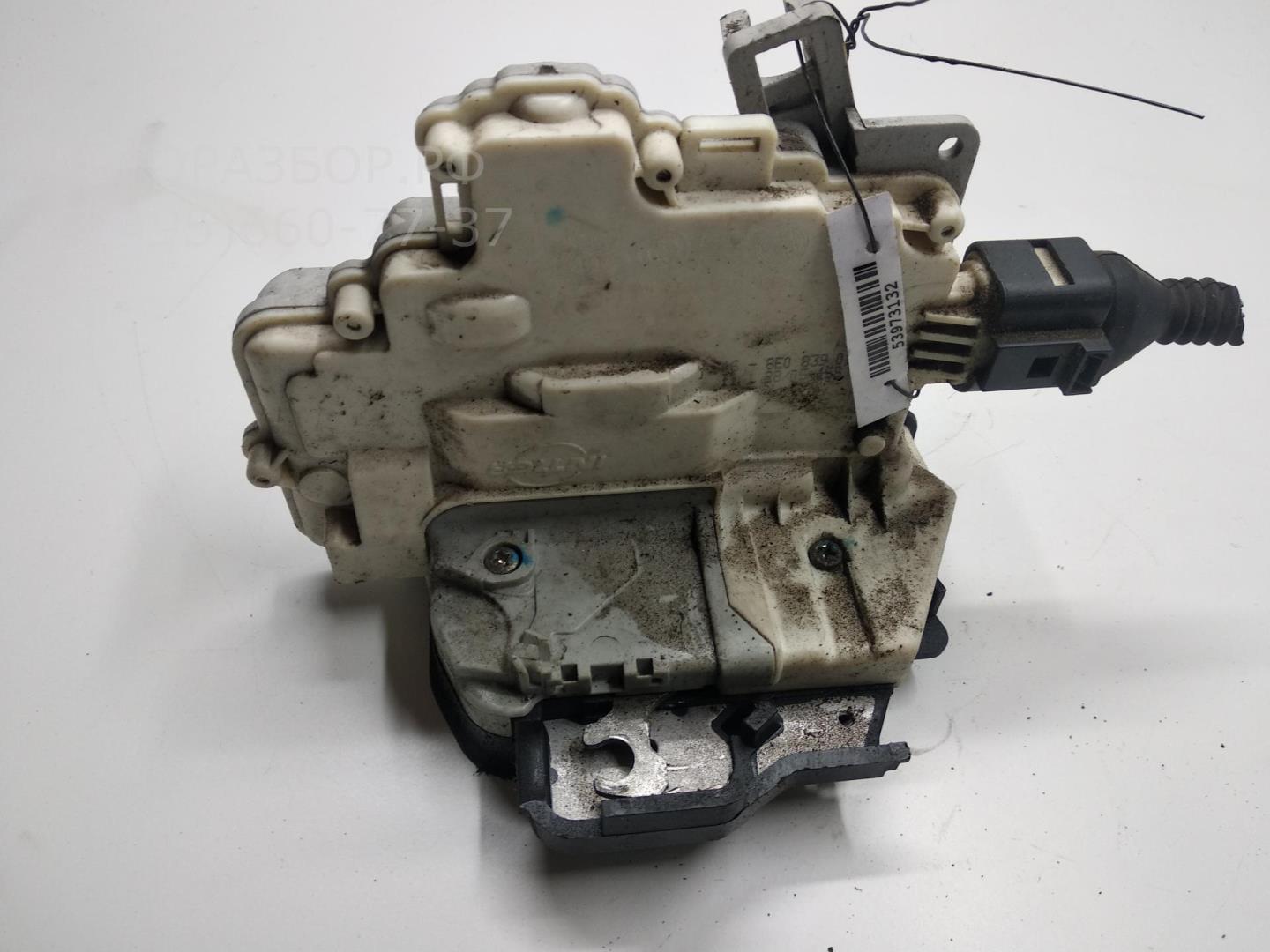 Замок двери задней правой