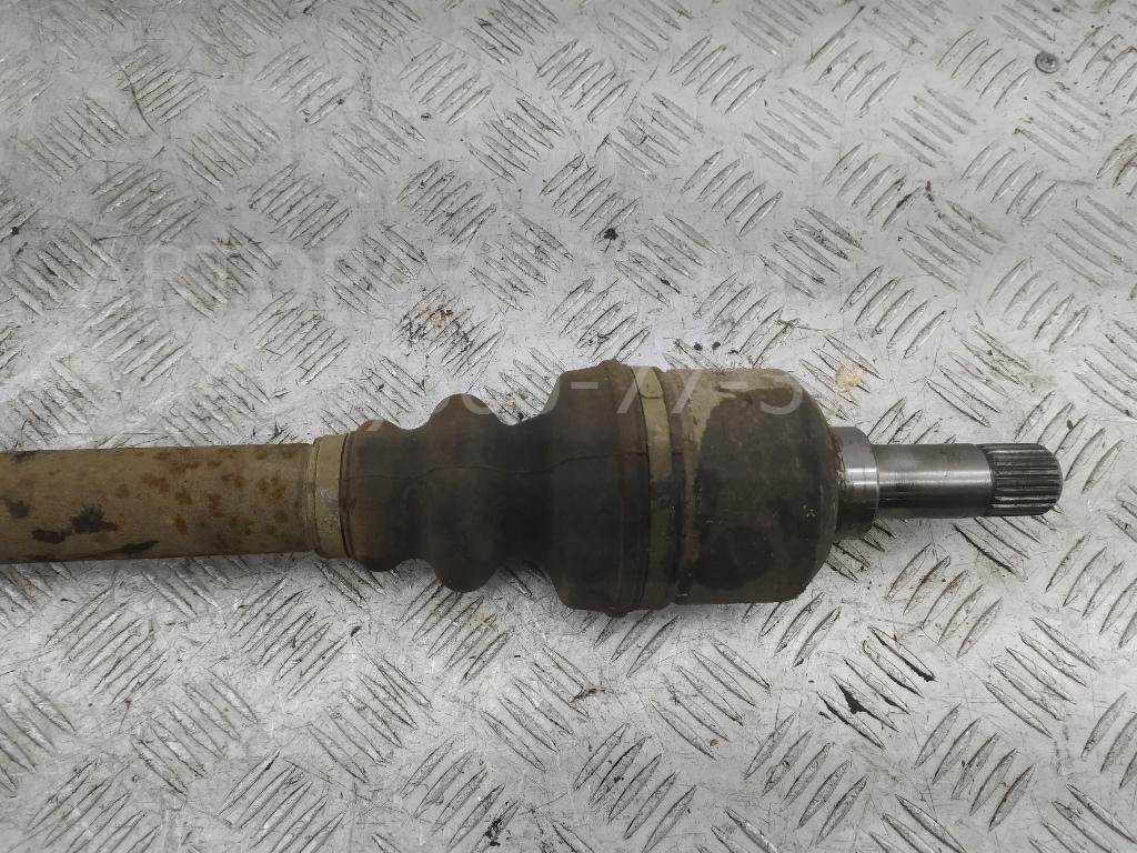 Полуось передняя левая