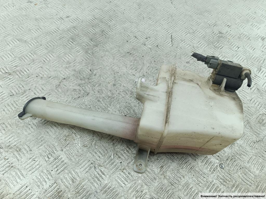 Бачок омывателя лобового стекла