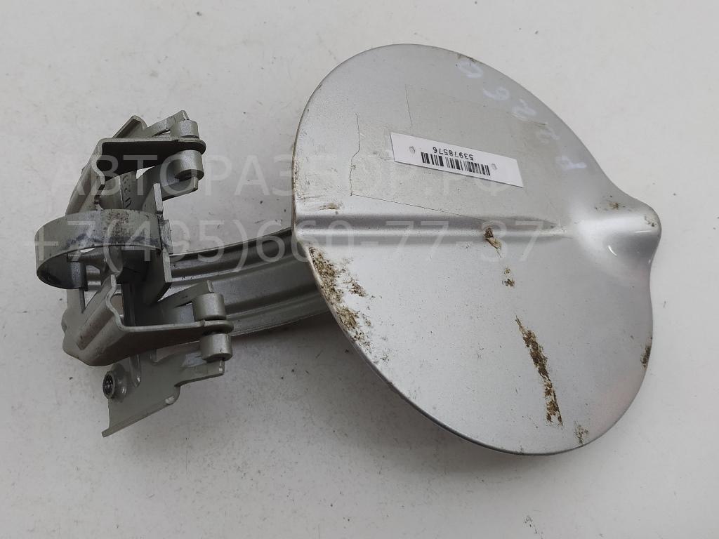 Лючок бензобака