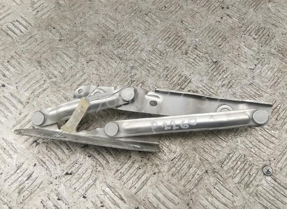 Петля капота левая