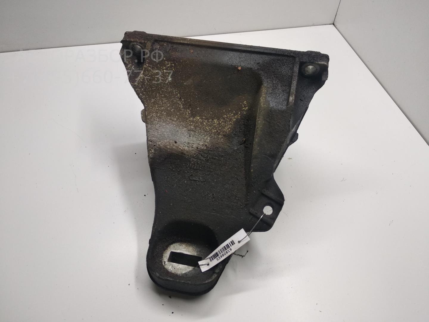 Опора двигателя