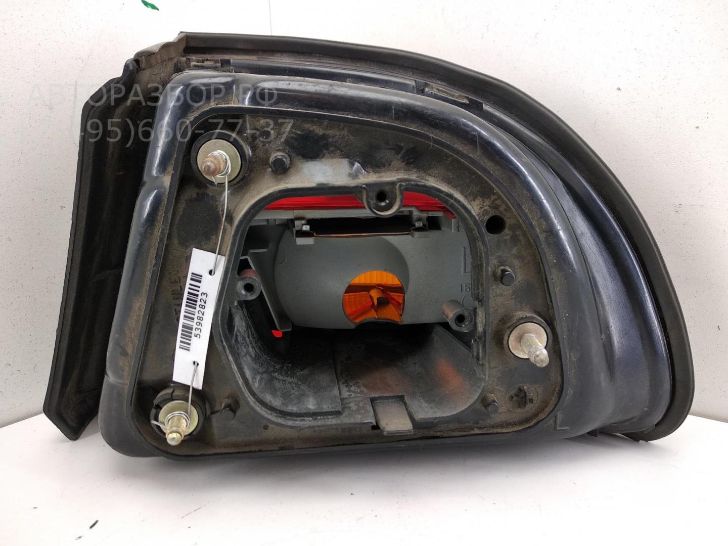 Фонарь задний левый