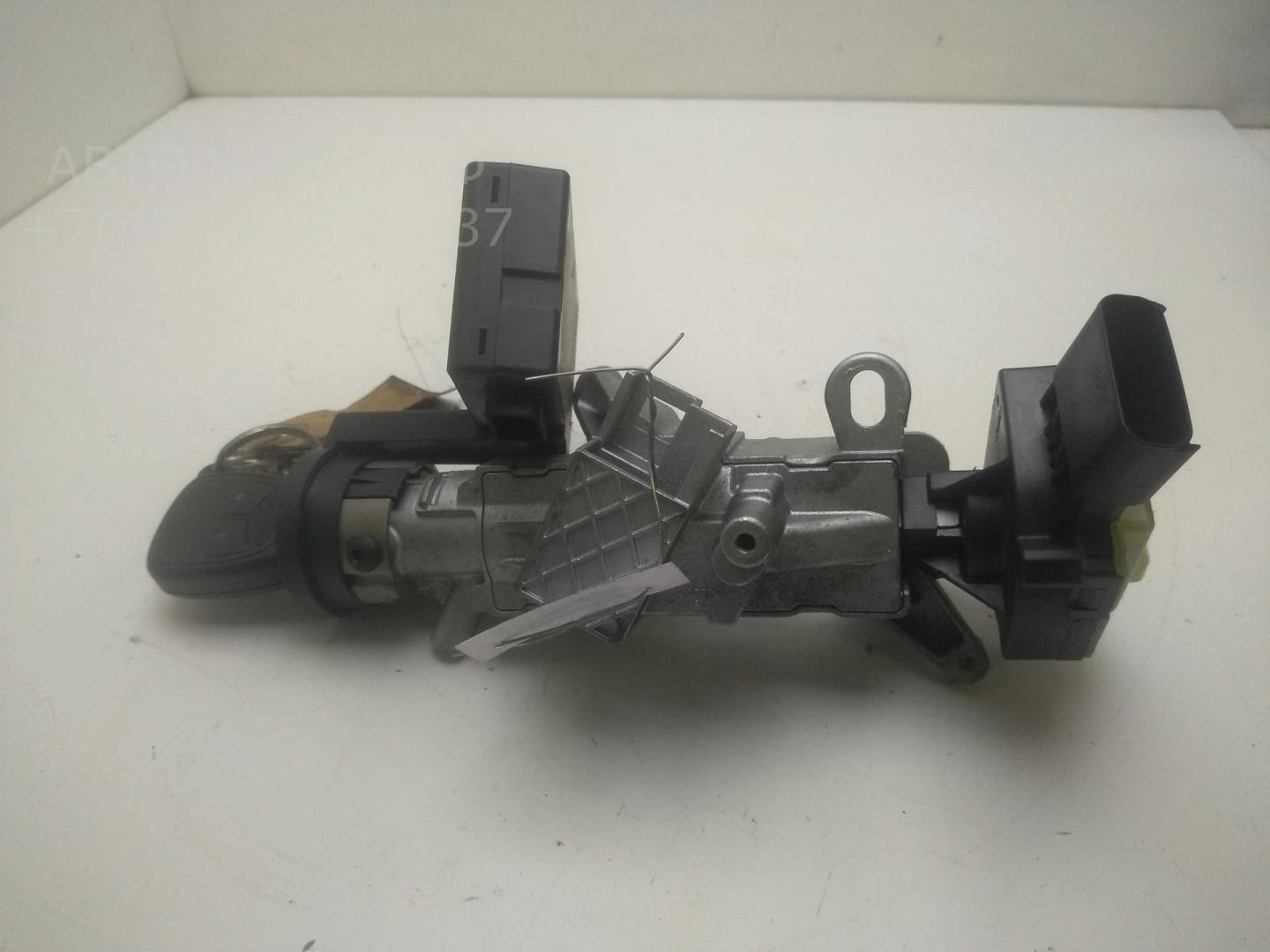 Замок зажигания