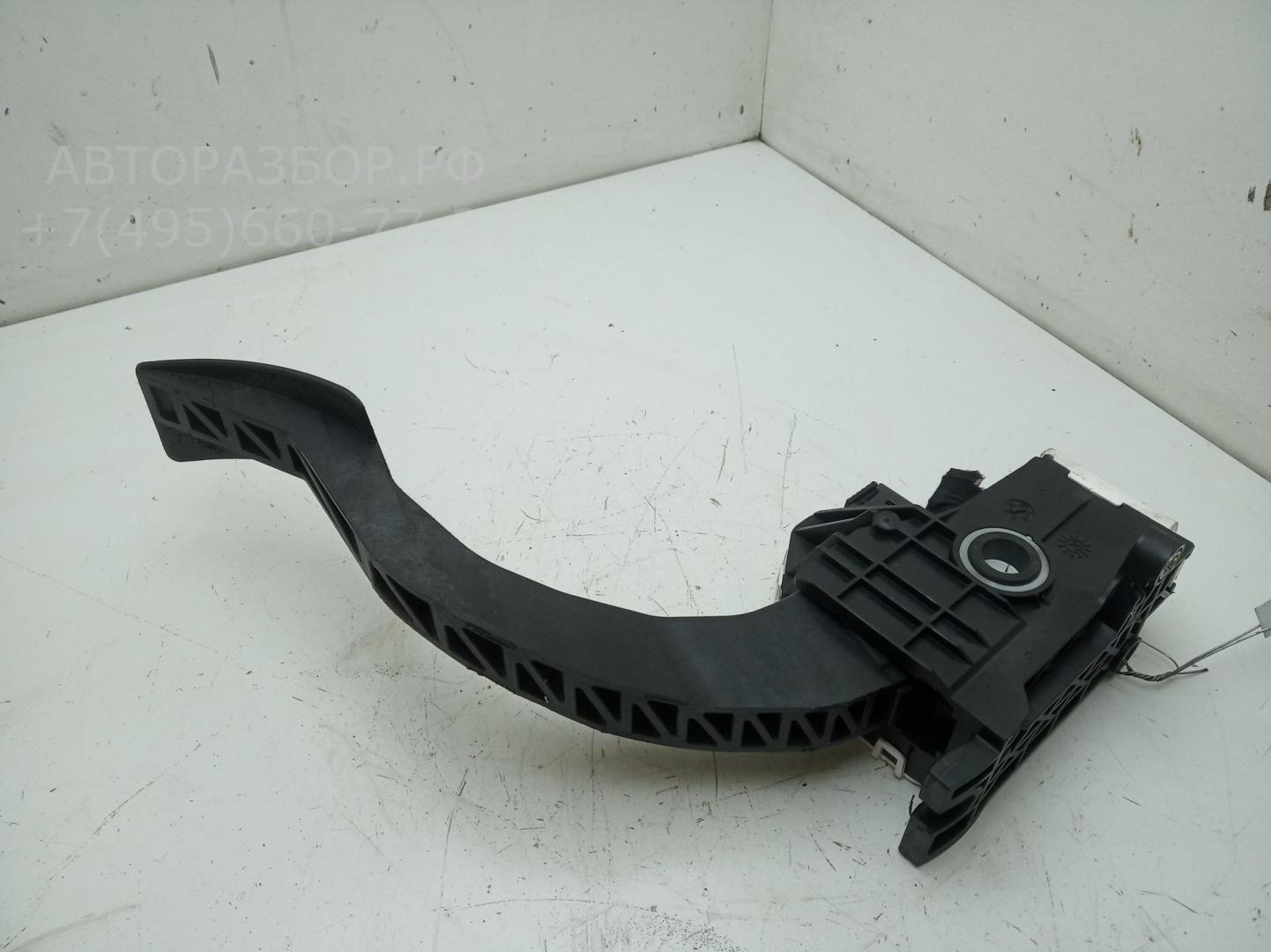 Педаль газа