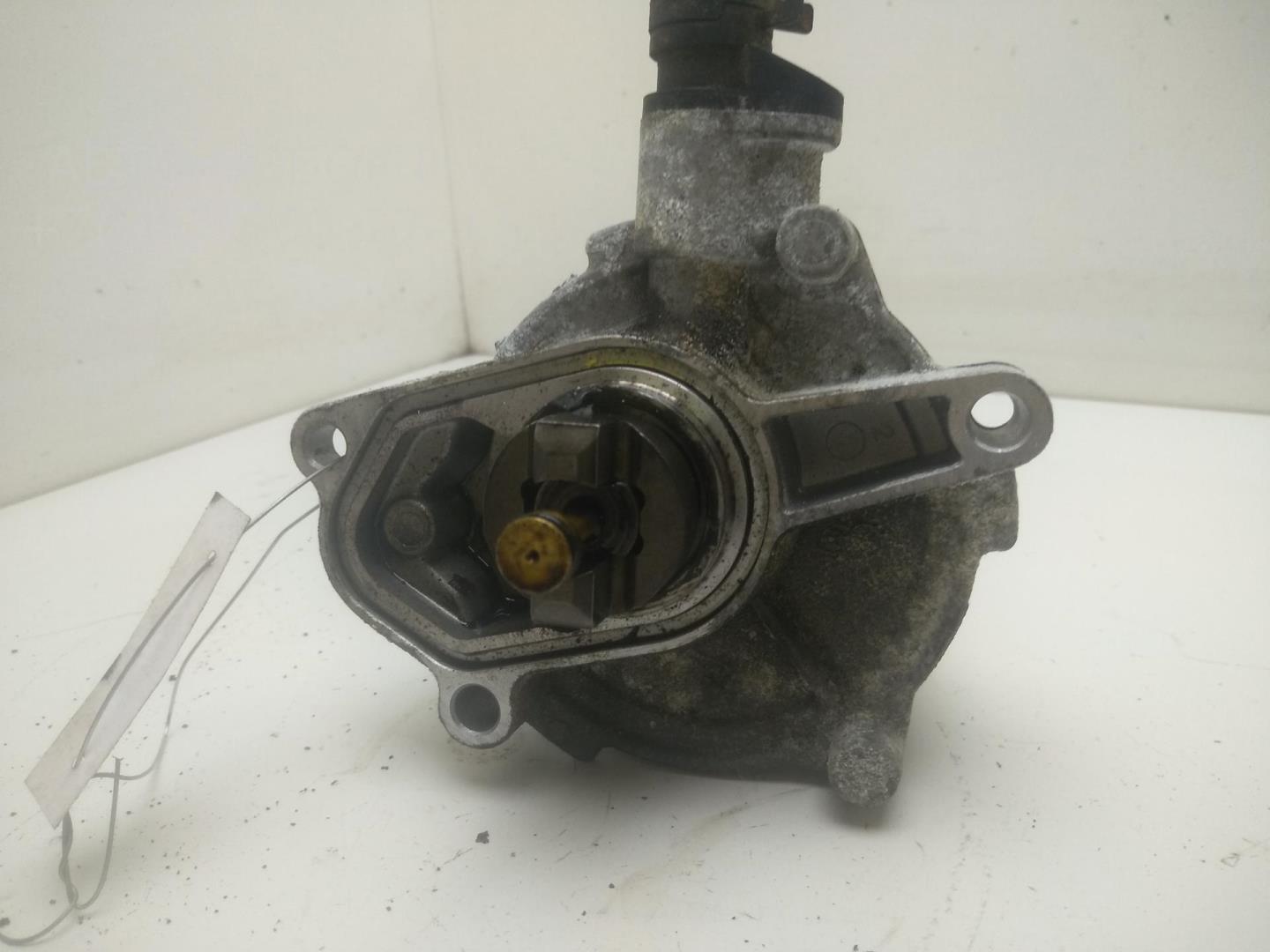 Насос вакуумный