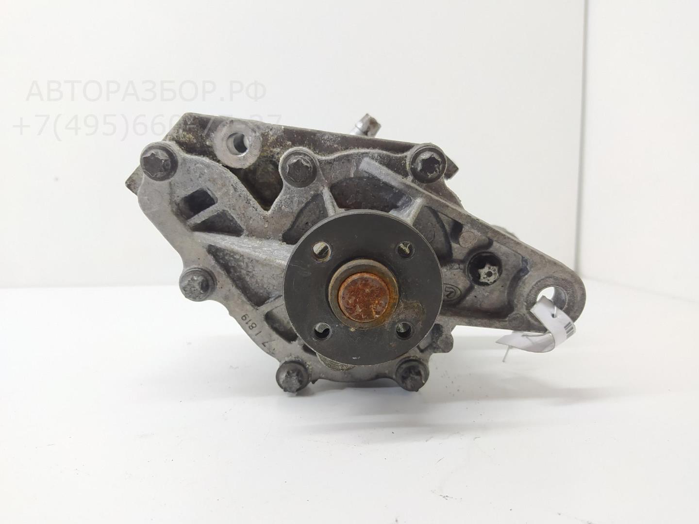 Насос водяной (помпа)