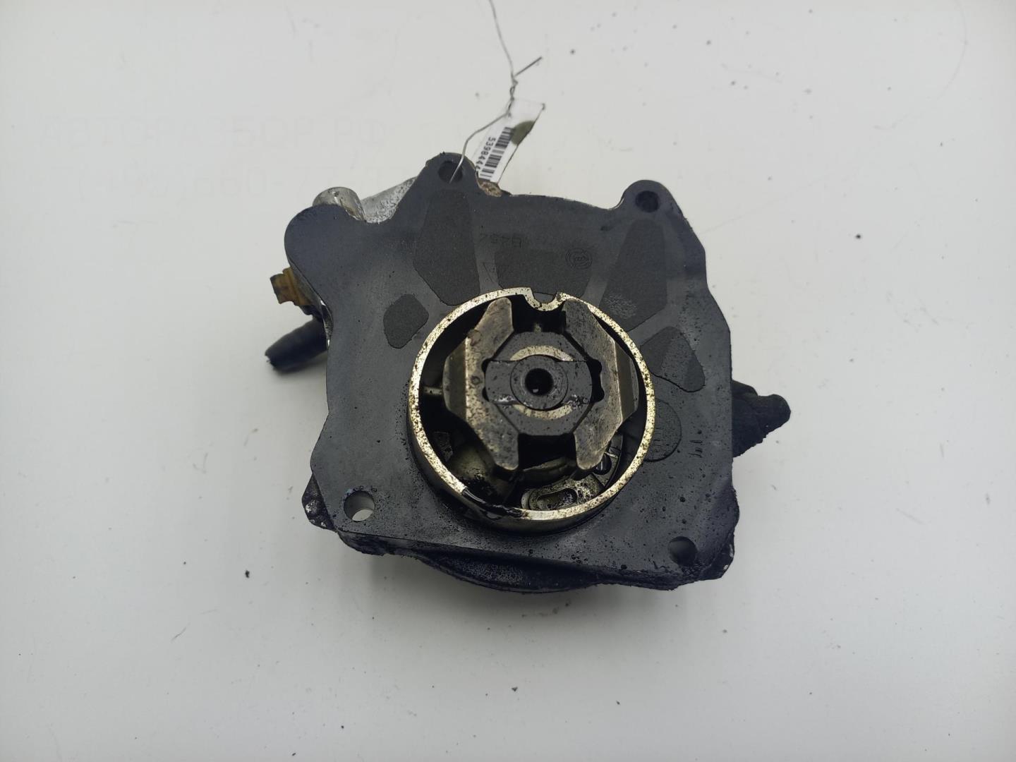 Насос вакуумный