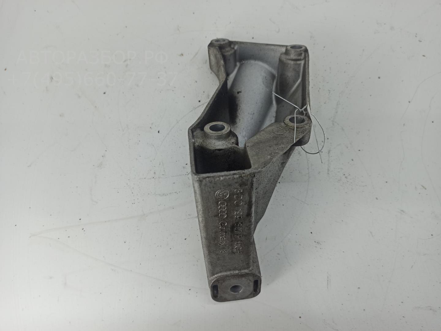 Кронштейн двигателя левый