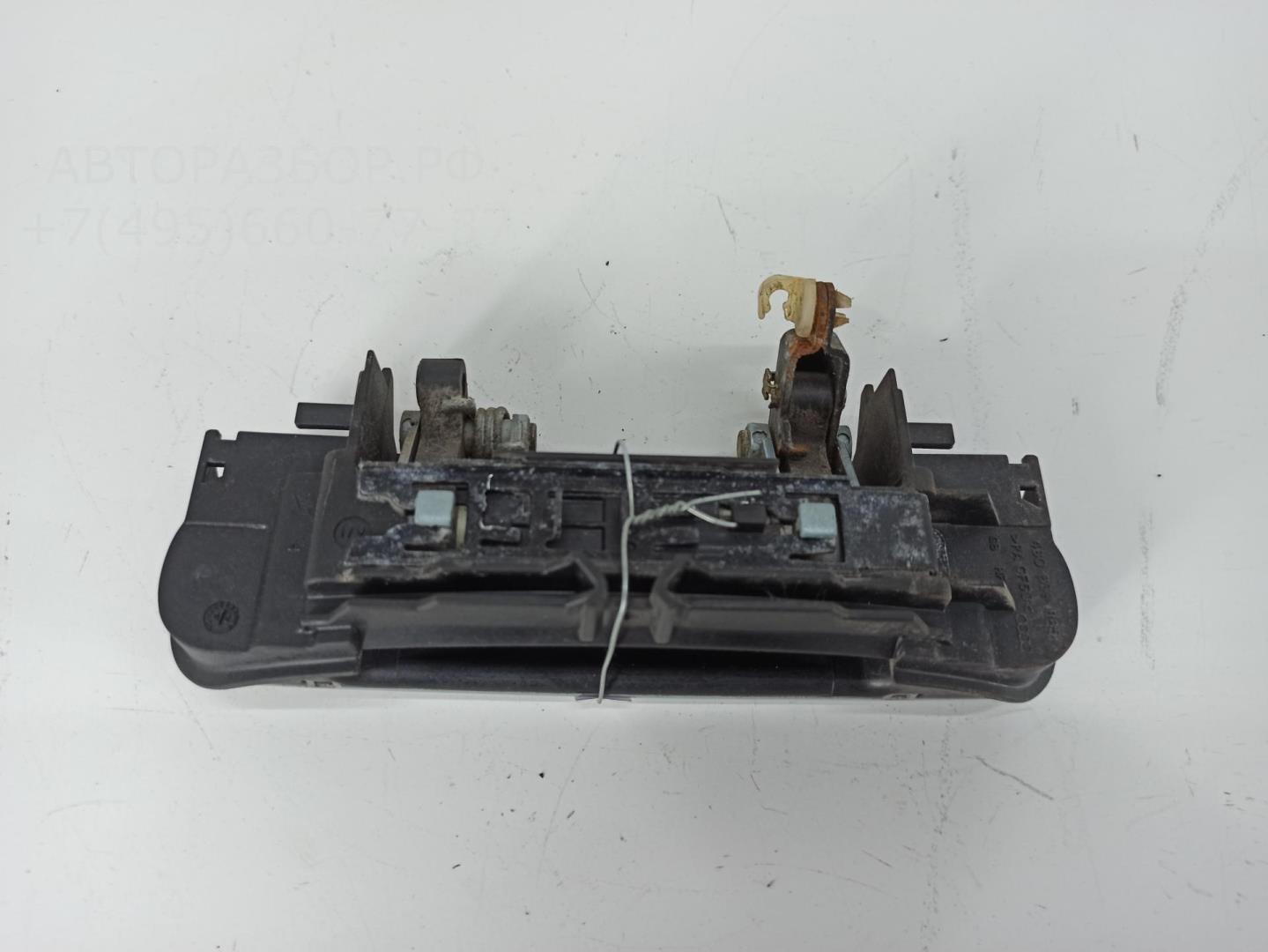 Ручка двери передней наружная правая