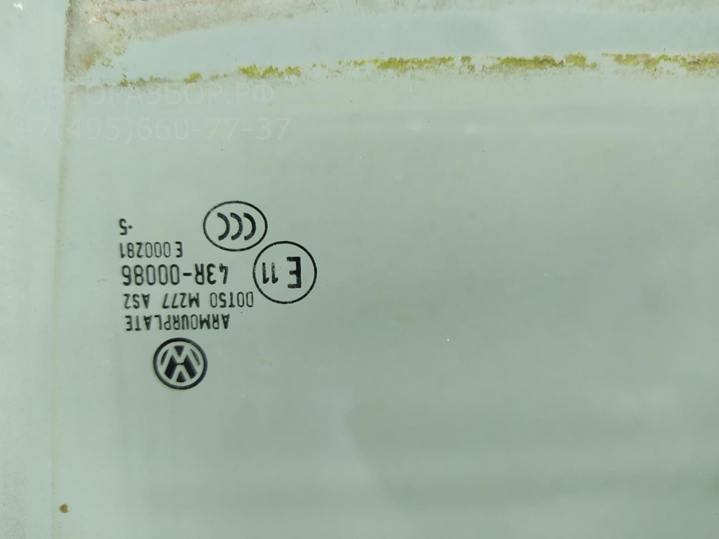 Стекло двери задней левой