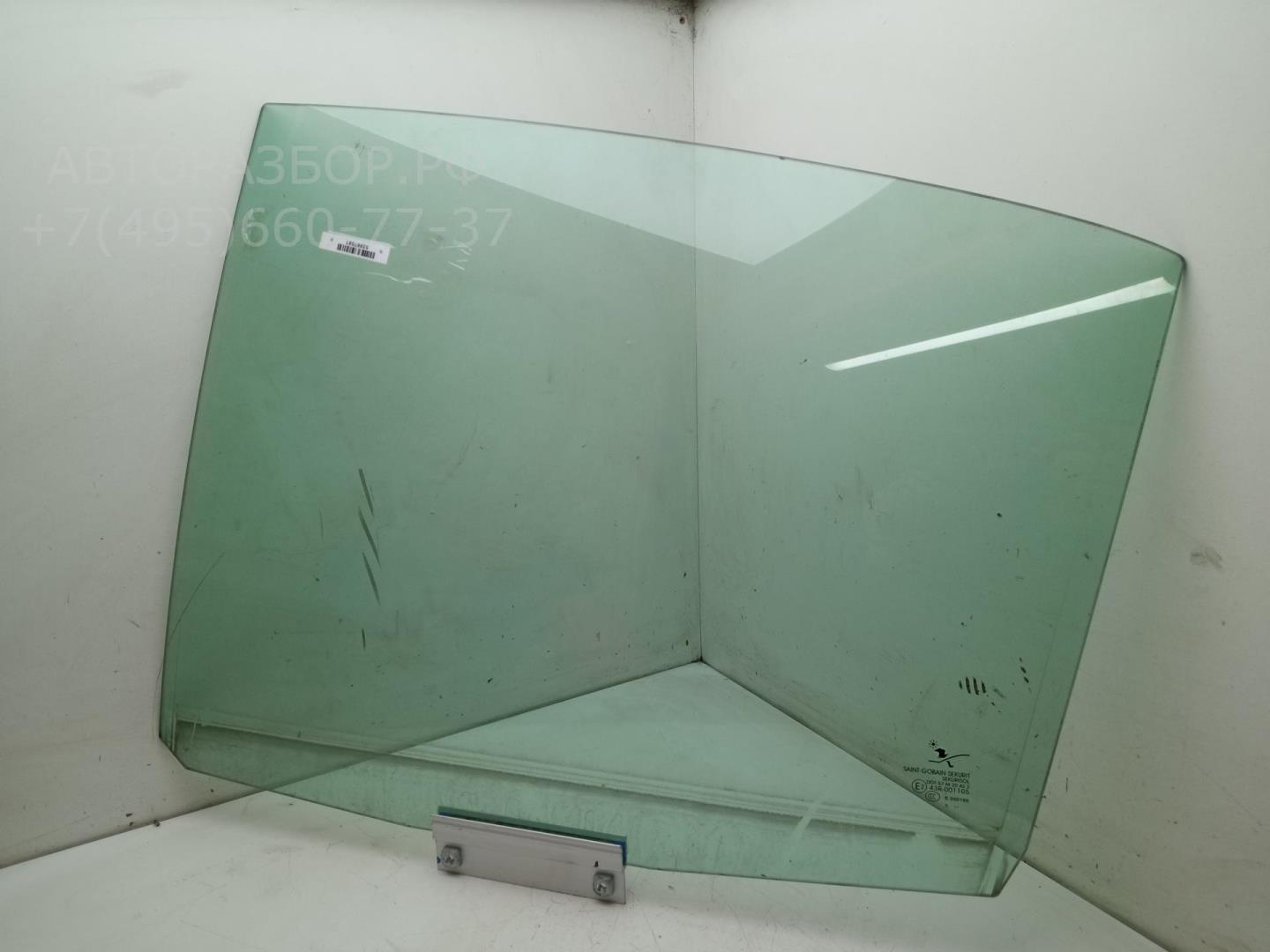 Стекло двери задней левой