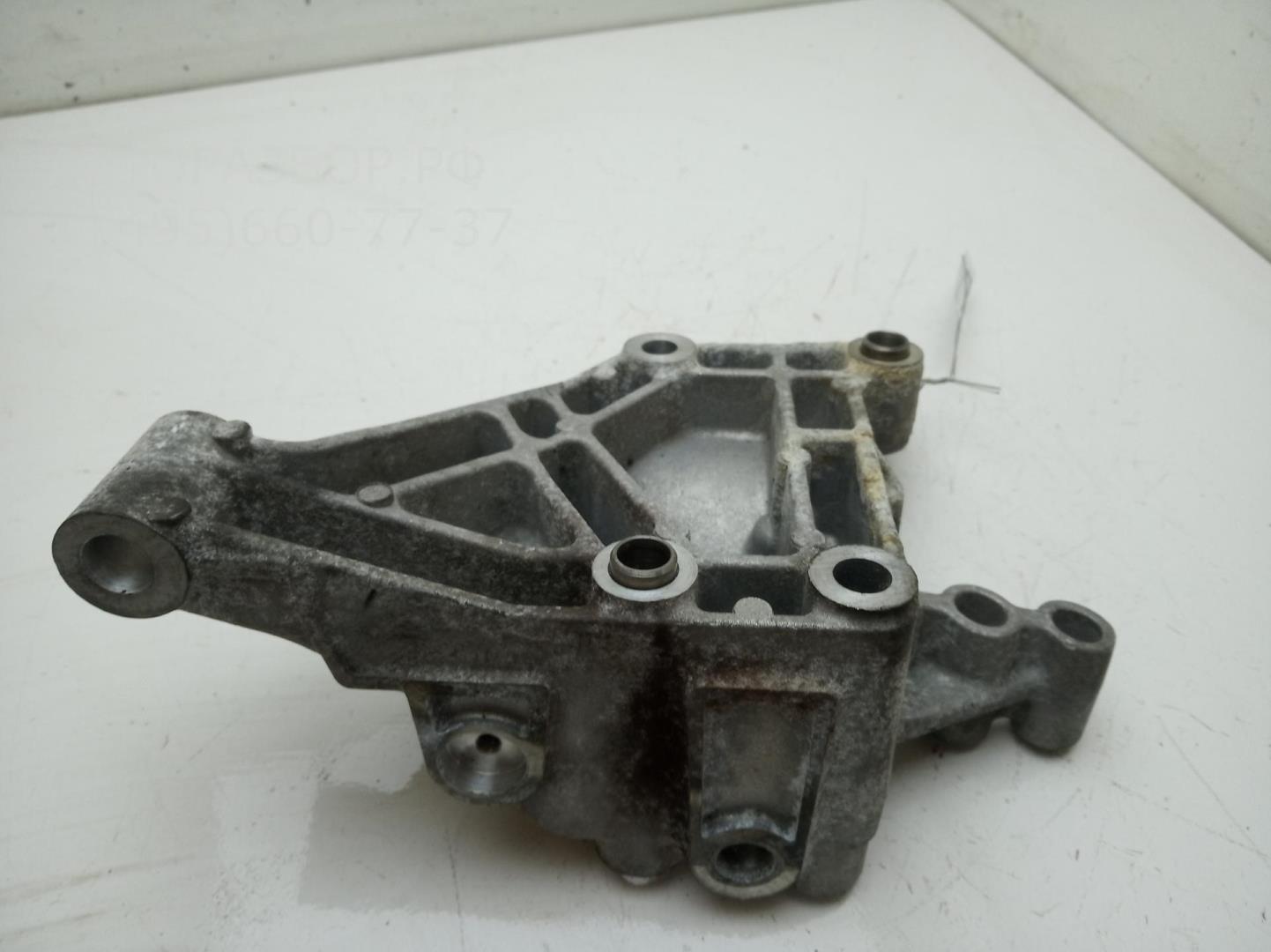 Опора двигателя