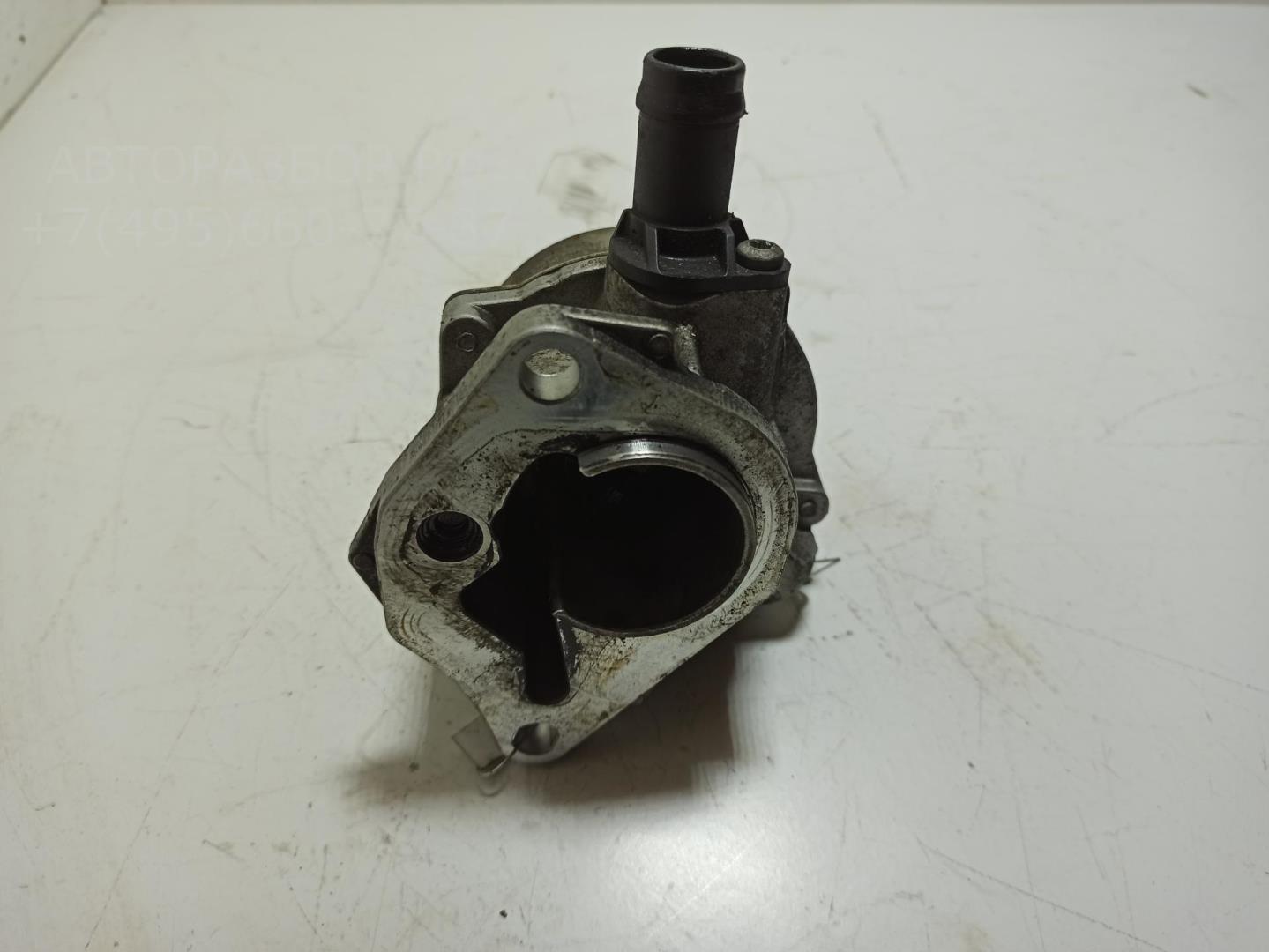 Насос вакуумный