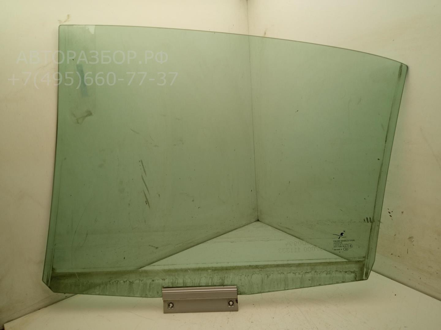 Стекло двери задней правой