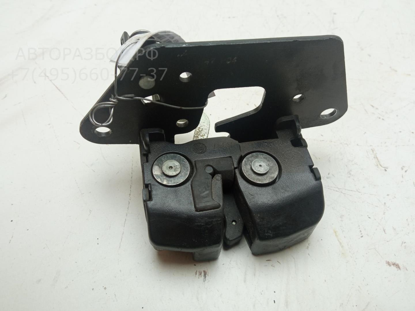 Замок багажника