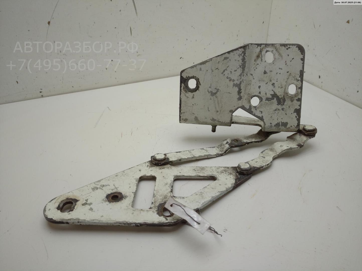 Петля капота левая