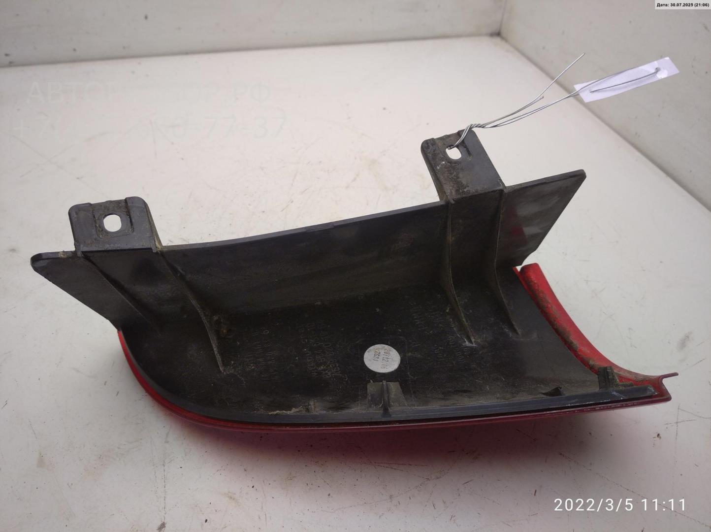 Отражатель в бампер задний правый