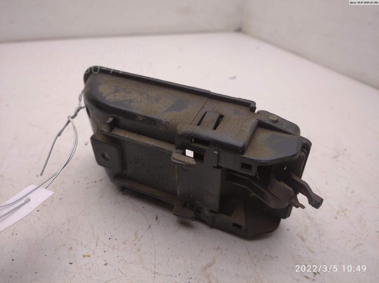 Ручка двери передней внутренняя левая