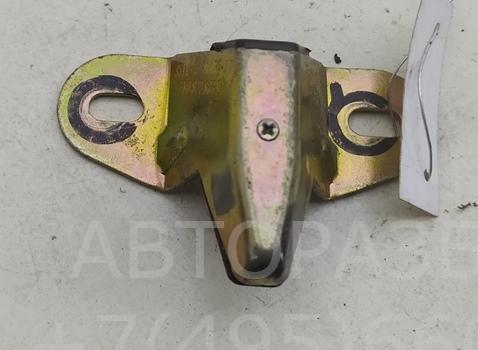 Накладка крышки багажника